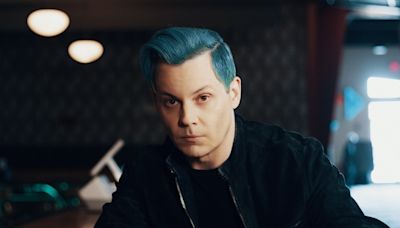 Jack White Giving Away Unlabelled Copies of a New Solo Album | Exclaim!