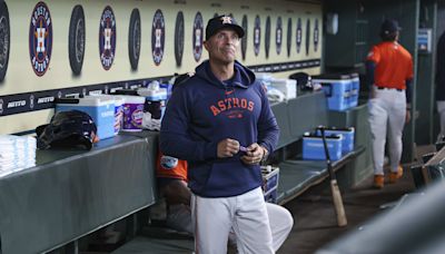 Should Houston Astros Manager Bench Slumping Star?