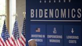 Biden pone la economía en el centro de su campaña para 2024 con una nueva idea: Bidenomics