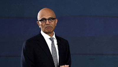 El CEO de Microsoft defendió la Inteligencia Artificial y explicó cómo puede mejorar la productividad en el trabajo