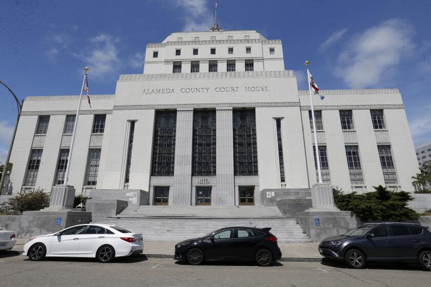 Federal judge orders Alameda County to review death penalty cases