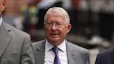 Manchester United’s Sir Alex Ferguson in court to defend Ryan Giggs