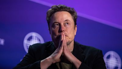 Elon Musk Criticizes Microsoft Feature That Gives PCs 'Photographic Memory'