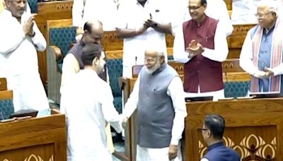 PM Narendra Modi, Rahul Gandhi Shake Hands As They Welcome New Lok Sabha Speaker Om Birla