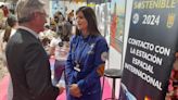 La investigadora espacial Giovanna Ramírez visita la Feria de la Ciencia y apoya la Constitución Lunar Escolar