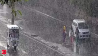 Monsoon expected to arrive in Delhi by week end: Skymet