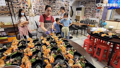 震撼花觀光！海鮮店推龍蝦便當 民宿出清家具止損