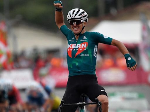 Vuelta a Espana: Urko Berrade delivers treble for Equipo Kern Pharma on Stage 18 as Mikel Landa challenge fades - Eurosport