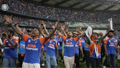 Video: Team India Players Sing AR Rahman's 'Vande Mataram' With Crowd During T20 WC 2024 Victory Lap At Wankhede Stadium