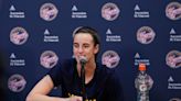 Caitlin Clark recalls when Sabrina Ionescu tried to recruit her to Oregon