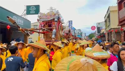 三年一科小琉球迎王祭壓軸! 週六登島人數估破萬