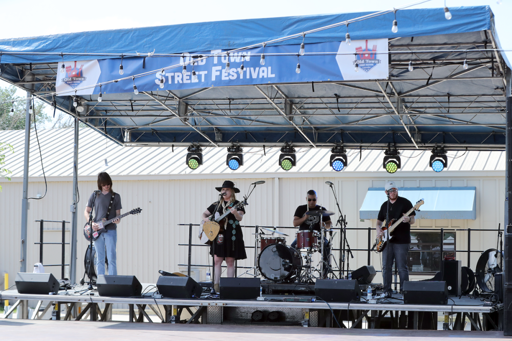See road closures, event details for Leander's annual Old Town Street Festival on June 1