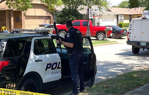 Police investigate possible murder-suicide in Broken Arrow neighborhood