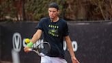 Hermano de Jarry vuelve a jugar en el circuito después de seis meses y hace esto: va por su primer triunfo ATP