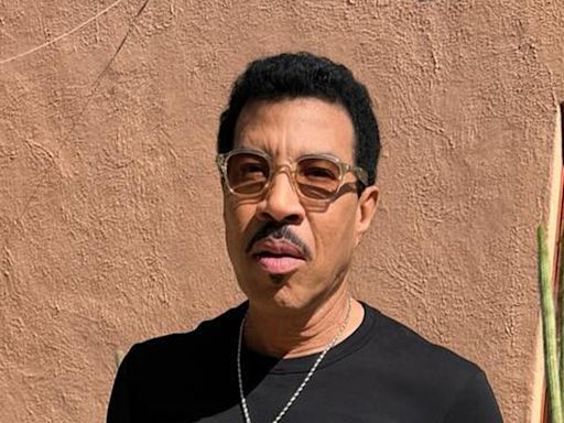 Lionel Richie, 74, shows off toned body in jeans as fans say he hasn't 'aged'