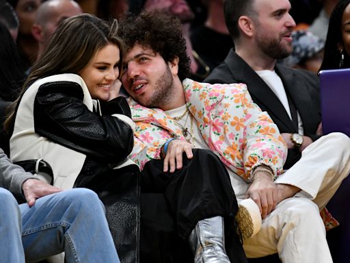 Selena Gomez Covers Up Ring Finger on ‘Night Out’ With Benny Blanco Amid Engagement Rumors