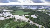 Brazil floods kill at least 106 people: "I lost a lot of friends"