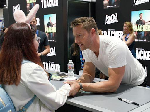 Justin Hartley had an emotional fan encounter at Comic-Con