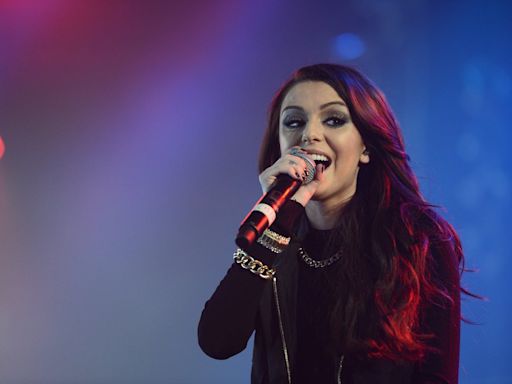 Cher Lloyd suffers car accident while driving with children after brakes fail: ‘Counting my lucky stars’