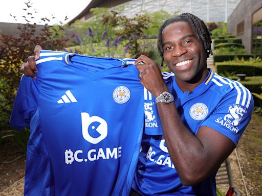 Leicester sign Italian defender Caleb Okoli