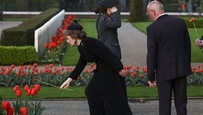 Margriet en Pieter traditiegetrouw bij herdenking 4 mei