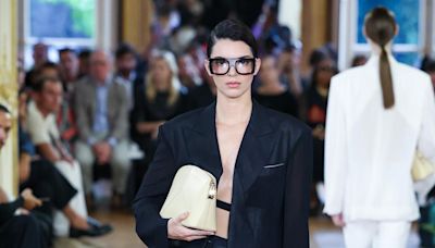 Kris Jenner ‘Didn't Recognize’ Kendall Jenner at Paris Fashion Week