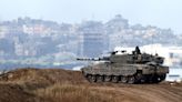 Petraeus Says Israeli Troops Need to Change Tactics