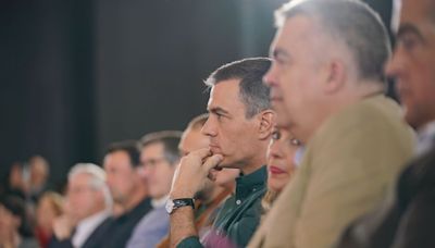 La Opinión de Pilar Cernuda | Pedro Sánchez, un presidente enamorado