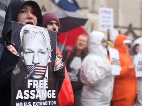 Estados Unidos garantiza que "ni se pedirá ni se aplicará" la pena de muerte a Assange en caso de ser extraditado