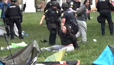 25 arrested at University of Virginia after police clash with pro-Palestinian protesters