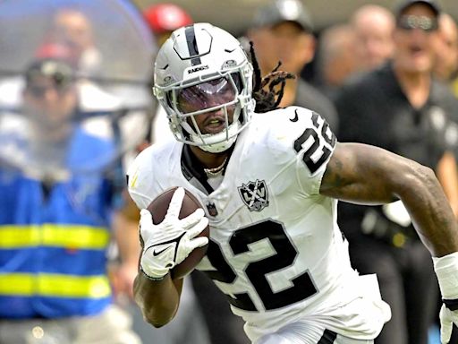 What Made Alexander Mattison's First Game as a Raider Most Impressive