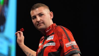 James Wade brings early end to Nathan Aspinall’s title defence