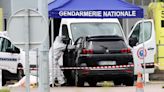 Manhunt launched in France after 2 prison guards are killed in inmate escape