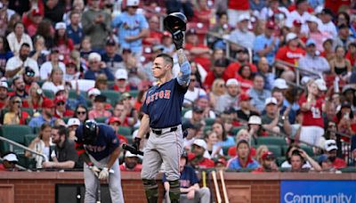 Red Sox put outfielder Tyler O'Neill on the injured list with right knee inflammation