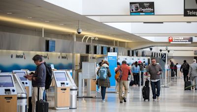 Microsoft outage affects travelers at Philadelphia International Airport