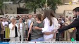 La reacción viral de una mujer cuando un guardaespaldas le quita la mano de la princesa Leonor