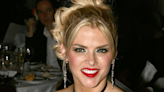 Anna Nicole Smith’s Lookalike Daughter Dannielynn Shares Selfie With Dad Larry Birkhead