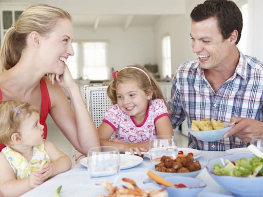 How to Teach Kids Good Table Manners