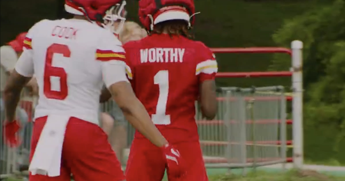 Patrick Mahomes to Xavier Worthy looks dangerous already for the Chiefs