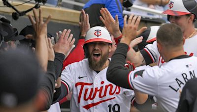 Ejected And Dejected! Bruce Bochy Tossed In Texas Rangers' Sixth Straight Loss As Twins Rally Late