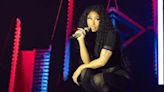 Nicki Minaj Shocks Fans With Reaction to Item Being Thrown at Her on Stage