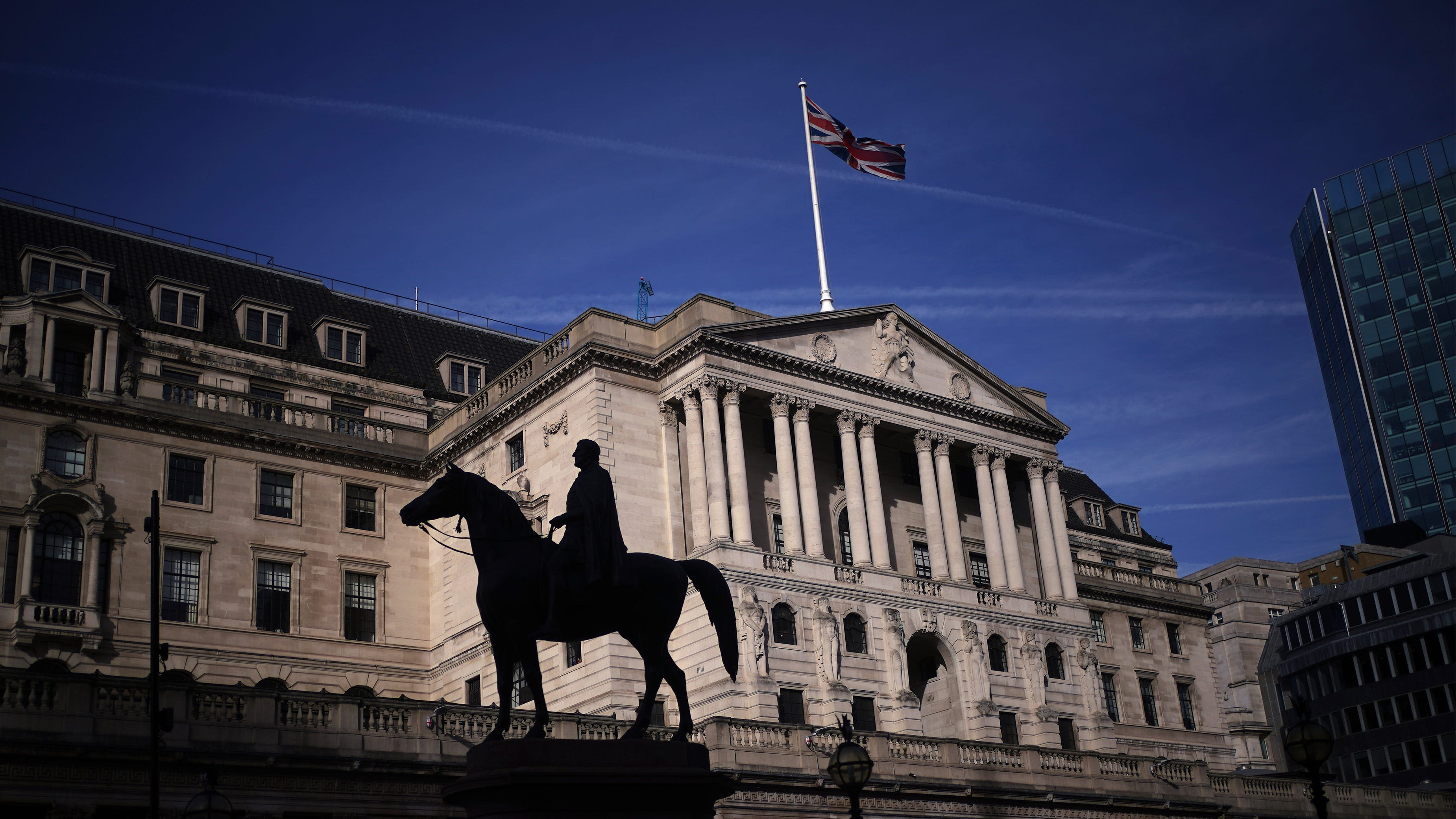 Tory MPs demand review of Bank of England independence