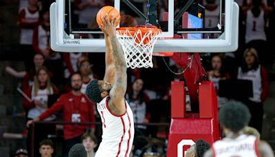 Oklahoma big man John Hugley commits to Xavier Musketeers basketball