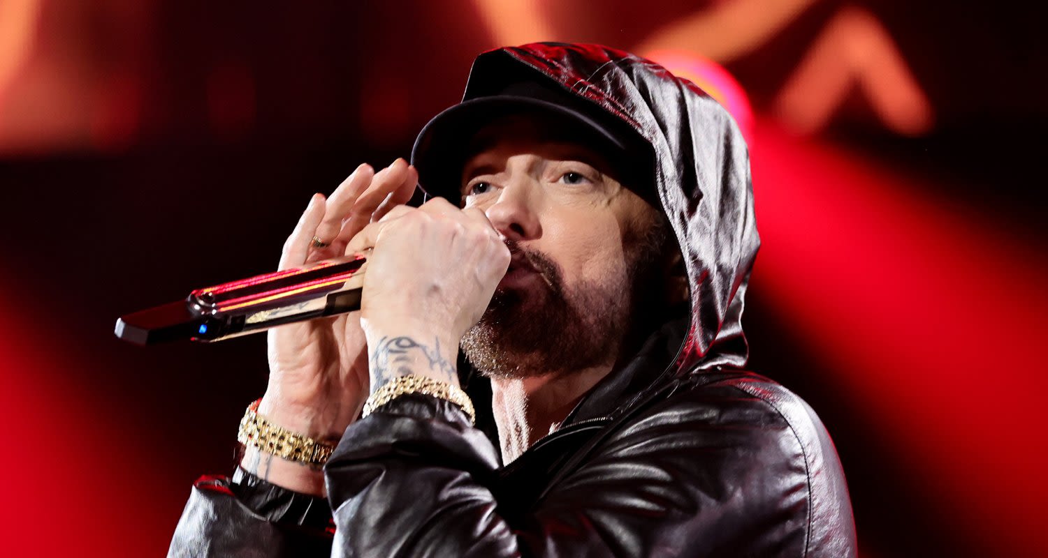 Eminem Issues Apology to His 3 Kids In New Song, Plus Every Celeb He Disses On New Album ‘The Death of Slim Shady’