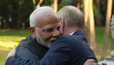 Fear of China is behind India's exuberant display of friendship with Vladimir Putin