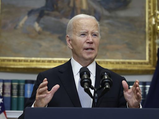 Joe Biden's appearance after COVID diagnosis goes viral