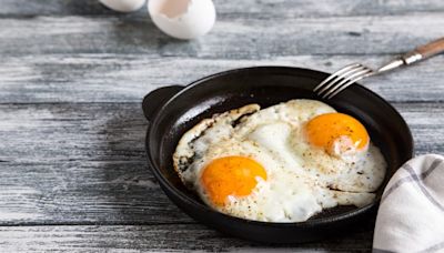 Must-Try Breakfast: TikTok’s Viral Fried Eggs With Pesto and Chili Crisp