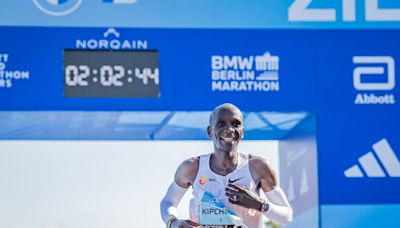 Kenya confirms Eliud Kipchoge on Olympics team with London Marathon champion Peres Jepchirchir