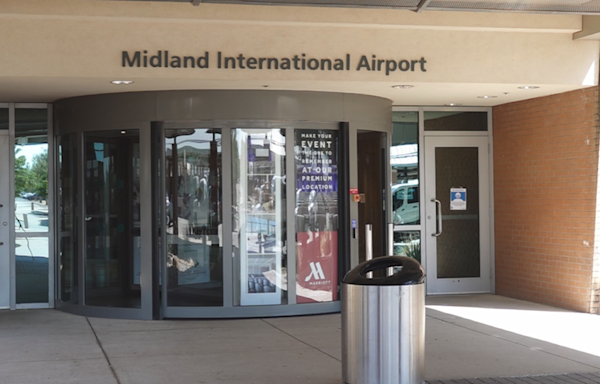 Small plane crashes at Midland International Air & Space Port; no injuries reported