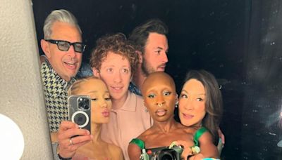 Jeff Goldblum shares backstage images with his 'Wicked' co-stars